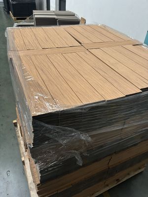 高級シリーズ 500x500 WPC フローリング: 職人技が卓越性を定義