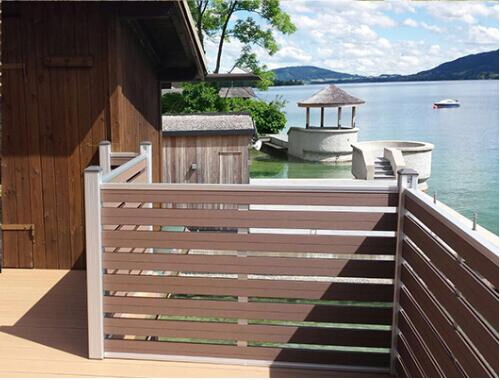 現代の家の境界用の隠しファスナー WPC フェンス パネル