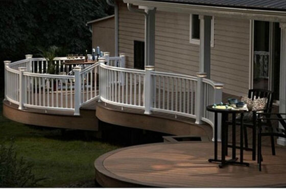 学校のキャンパス境界のための8フィートの背の高いWPCフェンシングアンチワープ