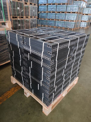 30x30 cmの屋内バルコニー床を数時間でコンクリートスラブにDIYアップグレード