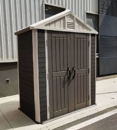 耐風性クラス 8 光透明屋根環境に優しい組み立てが簡単な屋外 WPC パネルガーデンツールハウス