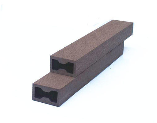 30*51mm の屋外のプラスチック木の根太 Wpc の複合的なデッキの床